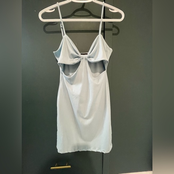 Summer dress with cut-outs - Picture 2 of 2